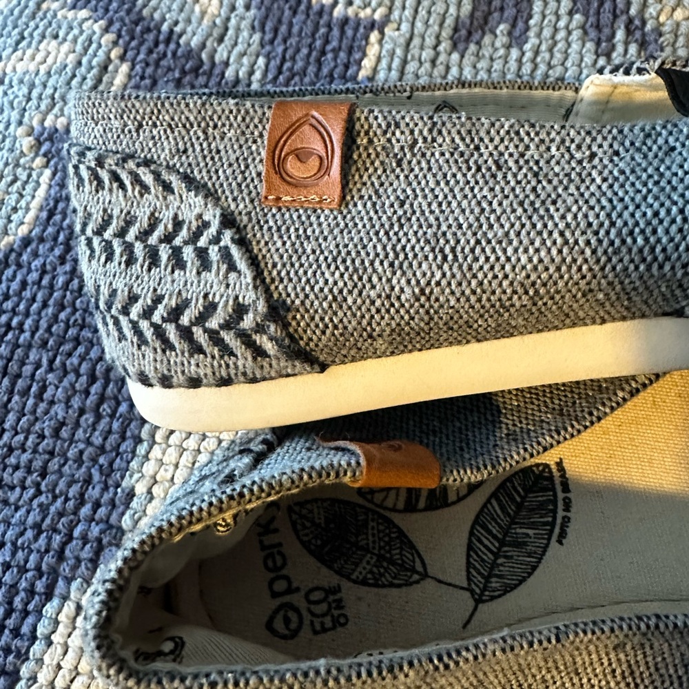 🌿 Perky Eco Line Alpargata Slip-On Flats – Size 5 – Like New - Picture 5 of 9